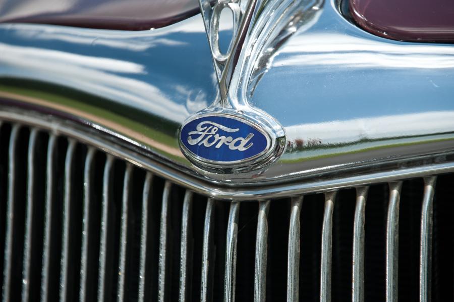  Ford DeLuxe Roadster 1935 года  (фото 30 из 41)
